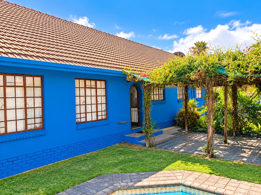 3 Bedroom Property for Sale in Crystal Park Gauteng