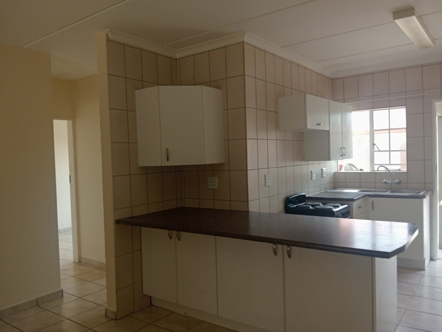 2 Bedroom Property for Sale in Comet Gauteng