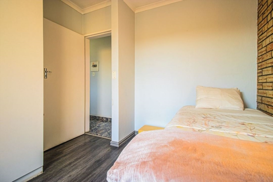 3 Bedroom Property for Sale in Glen Marais Gauteng