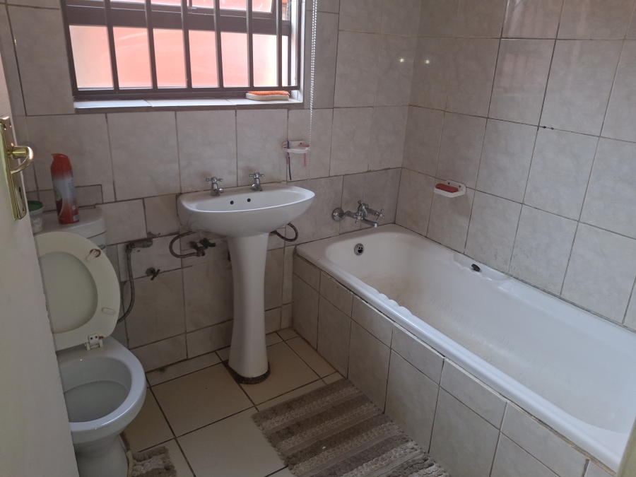 3 Bedroom Property for Sale in Vosloorus Ext 3 Gauteng