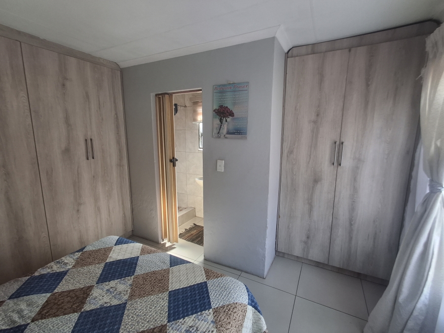 3 Bedroom Property for Sale in Vosloorus Ext 3 Gauteng