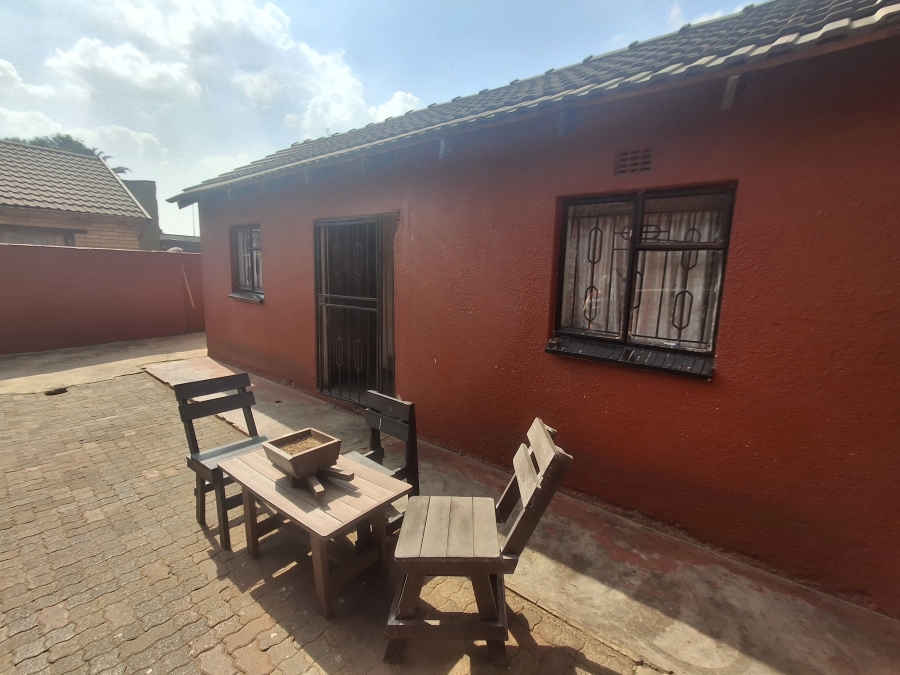 3 Bedroom Property for Sale in Vosloorus Ext 3 Gauteng