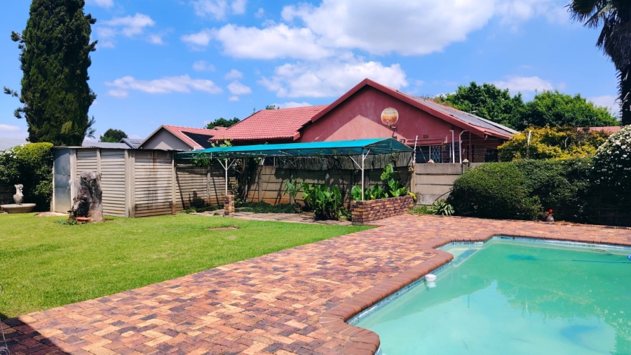 To Let 3 Bedroom Property for Rent in Vanderbijlpark SE 6 Gauteng