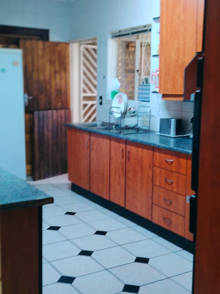 To Let 3 Bedroom Property for Rent in Vanderbijlpark SE 6 Gauteng