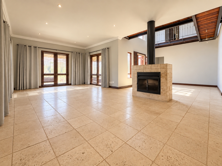 5 Bedroom Property for Sale in Strubensvallei Gauteng