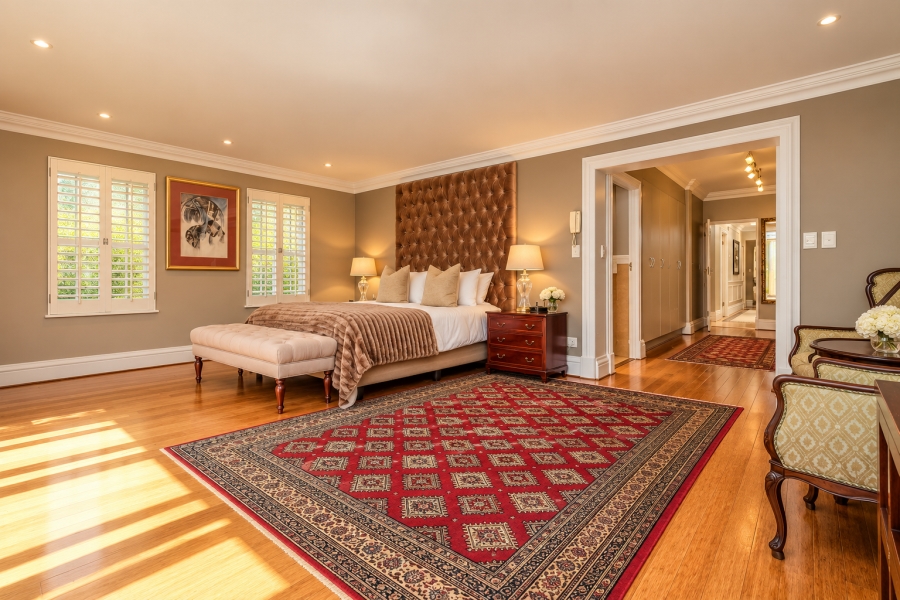 4 Bedroom Property for Sale in Hurlingham Gauteng