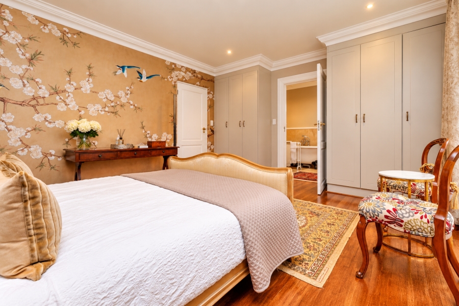 4 Bedroom Property for Sale in Hurlingham Gauteng