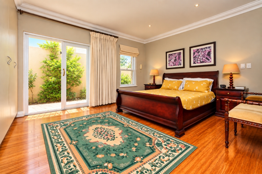 4 Bedroom Property for Sale in Hurlingham Gauteng