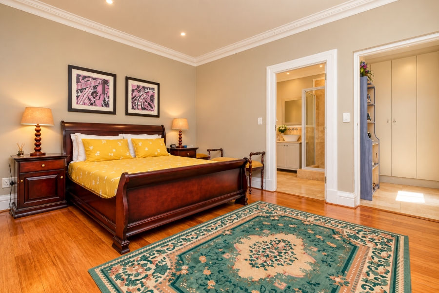 4 Bedroom Property for Sale in Hurlingham Gauteng