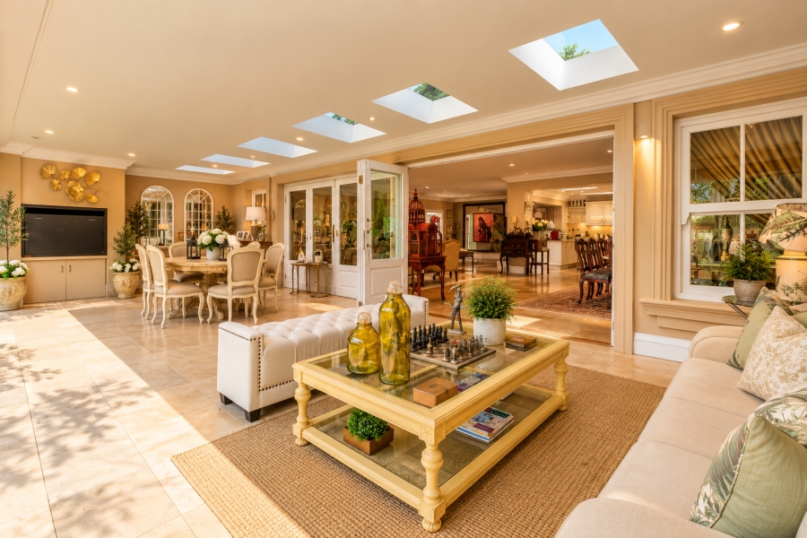 4 Bedroom Property for Sale in Hurlingham Gauteng