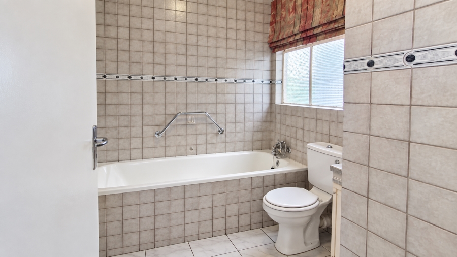 2 Bedroom Property for Sale in Gresswold Gauteng