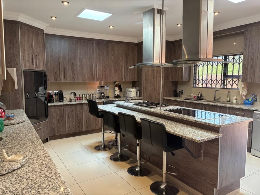 6 Bedroom Property for Sale in Vaal Marina Gauteng