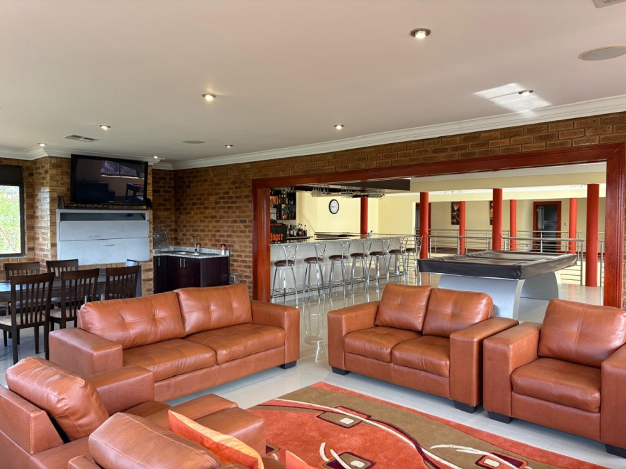 6 Bedroom Property for Sale in Vaal Marina Gauteng