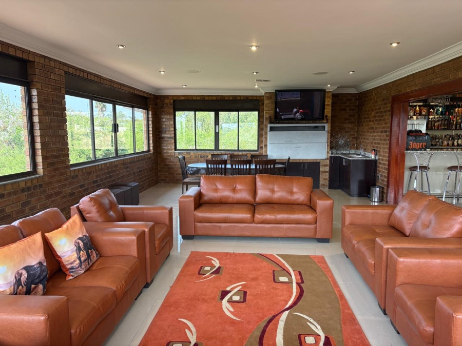 6 Bedroom Property for Sale in Vaal Marina Gauteng