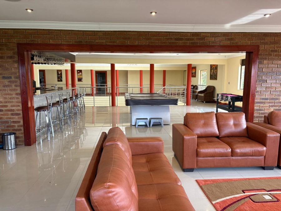 6 Bedroom Property for Sale in Vaal Marina Gauteng