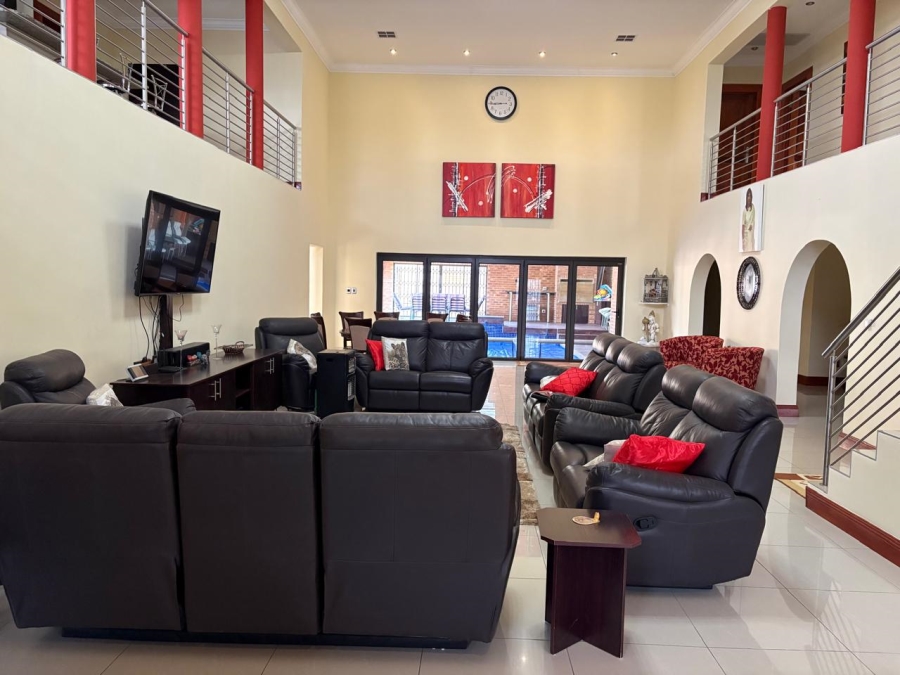 6 Bedroom Property for Sale in Vaal Marina Gauteng