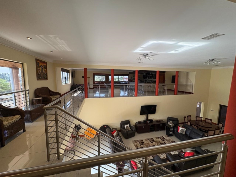 6 Bedroom Property for Sale in Vaal Marina Gauteng