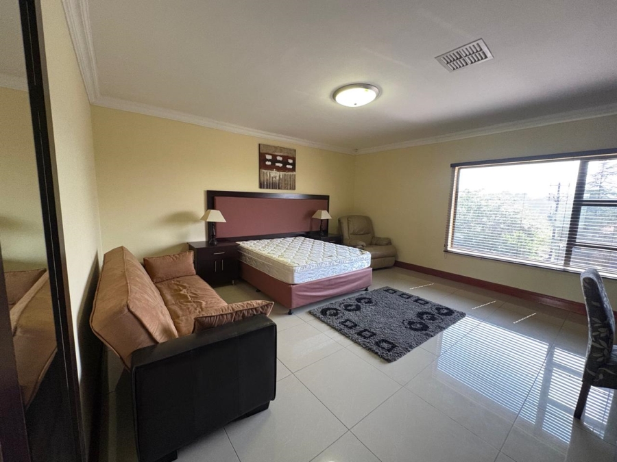 6 Bedroom Property for Sale in Vaal Marina Gauteng