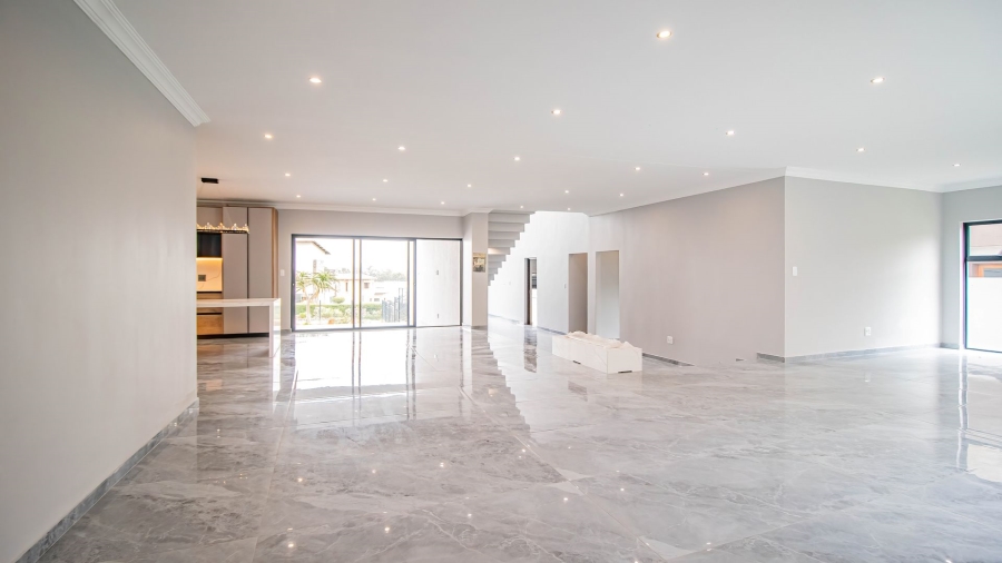 5 Bedroom Property for Sale in Eye of Africa Gauteng