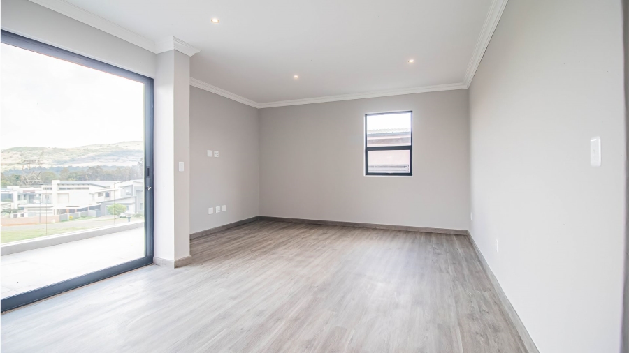 5 Bedroom Property for Sale in Eye of Africa Gauteng
