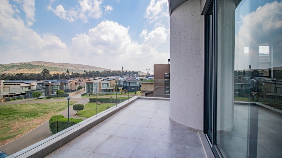 5 Bedroom Property for Sale in Eye of Africa Gauteng