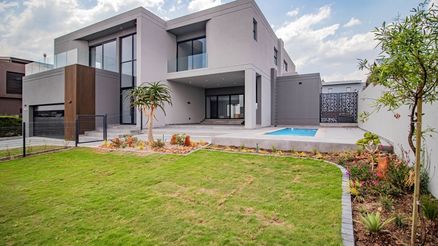 5 Bedroom Property for Sale in Eye of Africa Gauteng