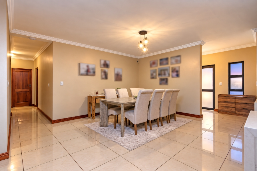 3 Bedroom Property for Sale in Copperleaf Estate Gauteng
