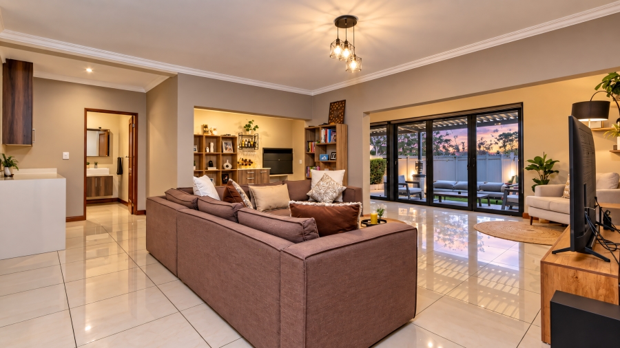 3 Bedroom Property for Sale in Copperleaf Estate Gauteng