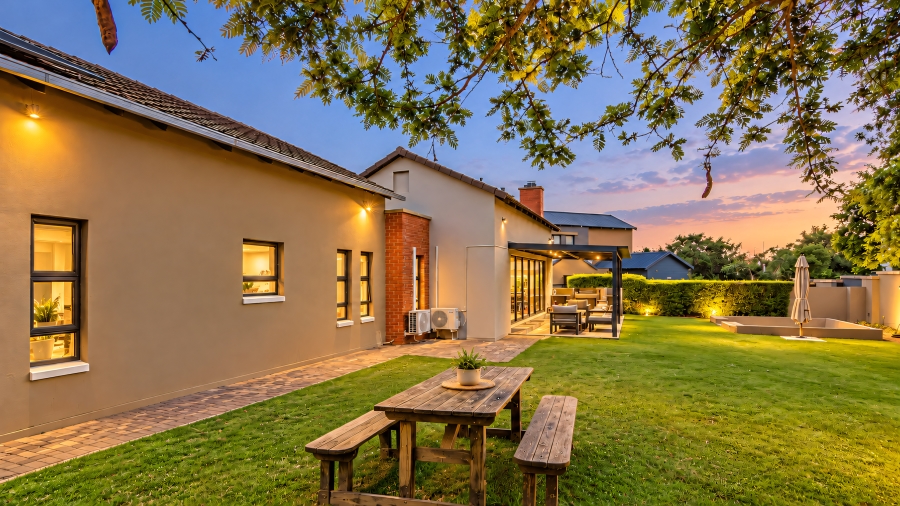 3 Bedroom Property for Sale in Copperleaf Estate Gauteng