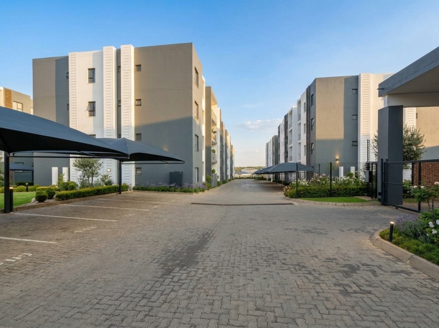 To Let 2 Bedroom Property for Rent in Erand Gardens Gauteng