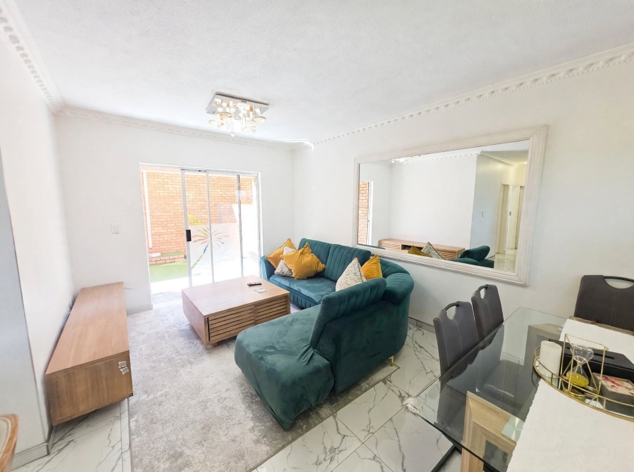2 Bedroom Property for Sale in Noordwyk Gauteng