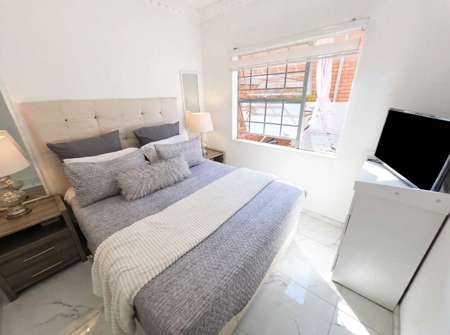 2 Bedroom Property for Sale in Noordwyk Gauteng