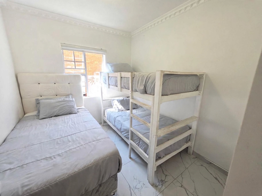 2 Bedroom Property for Sale in Noordwyk Gauteng