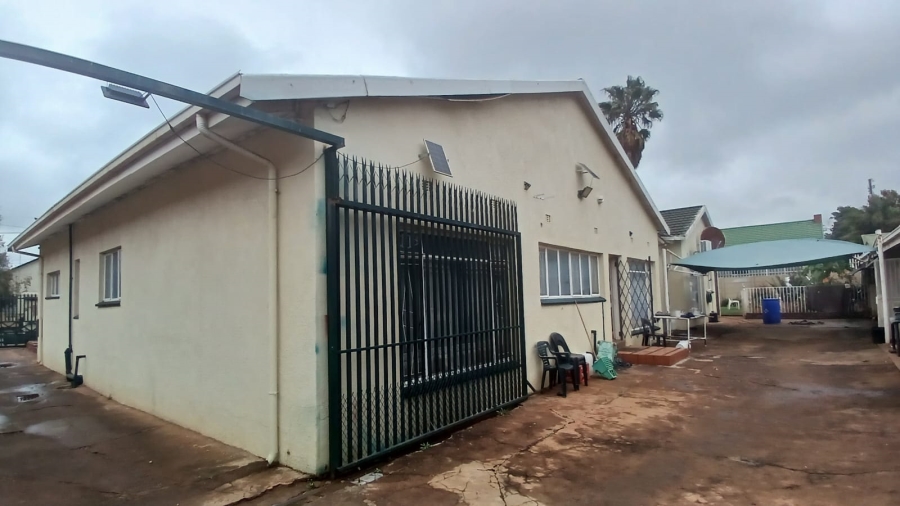 3 Bedroom Property for Sale in Randgate Gauteng