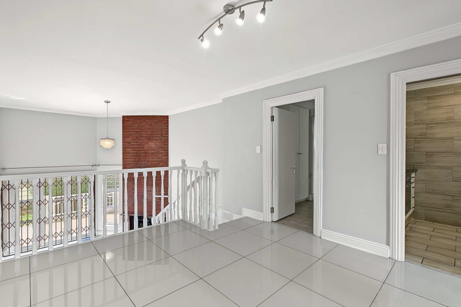To Let 2 Bedroom Property for Rent in Parkview Gauteng