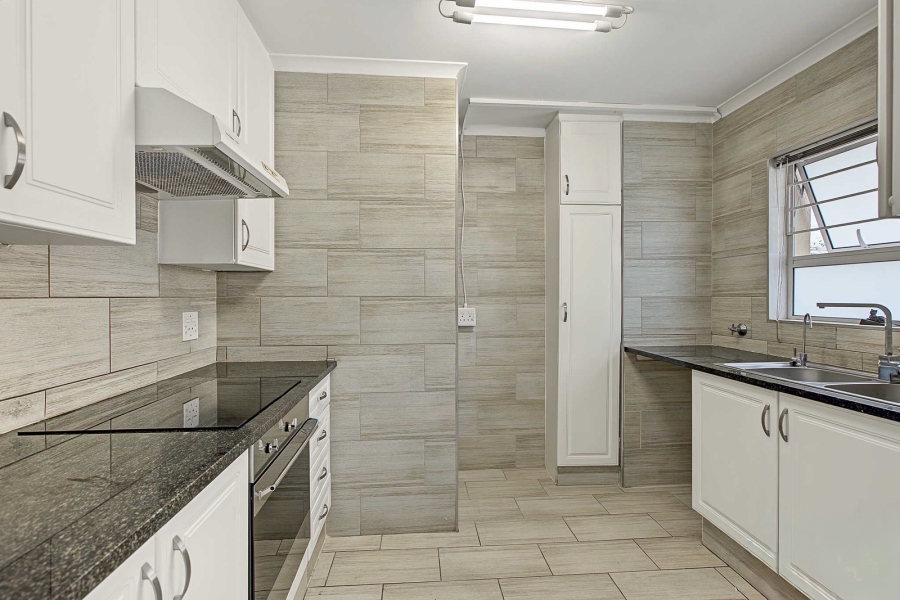 To Let 2 Bedroom Property for Rent in Parkview Gauteng