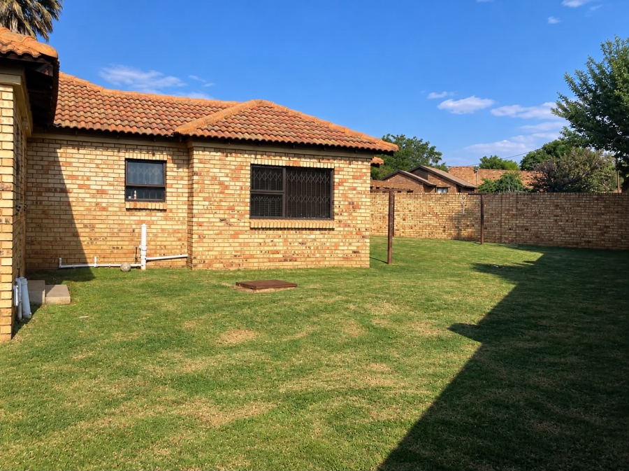 3 Bedroom Property for Sale in Crystal Park Gauteng