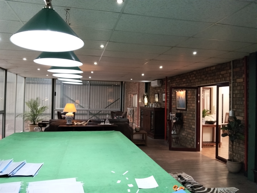 To Let Commercial Property for Rent in North Riding Gauteng
