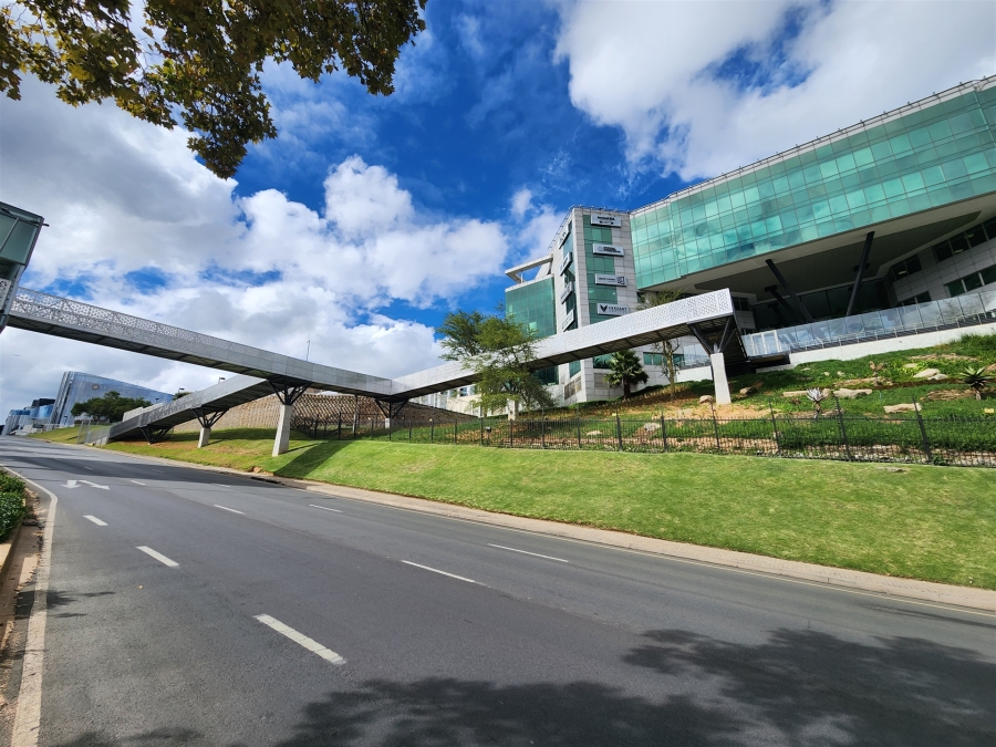 To Let Commercial Property for Rent in Sandhurst Gauteng