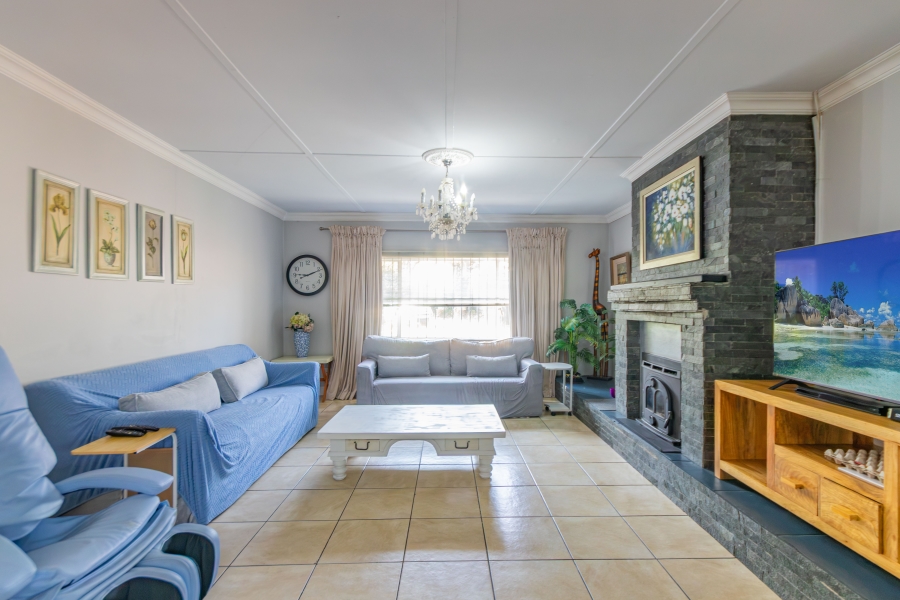 3 Bedroom Property for Sale in Chartwell Gauteng