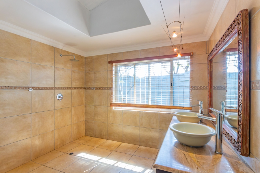 3 Bedroom Property for Sale in Chartwell Gauteng