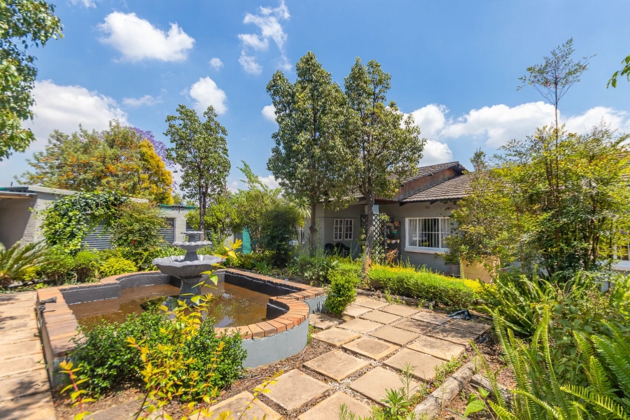 3 Bedroom Property for Sale in Chartwell Gauteng