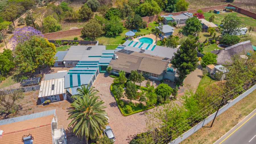 3 Bedroom Property for Sale in Chartwell Gauteng