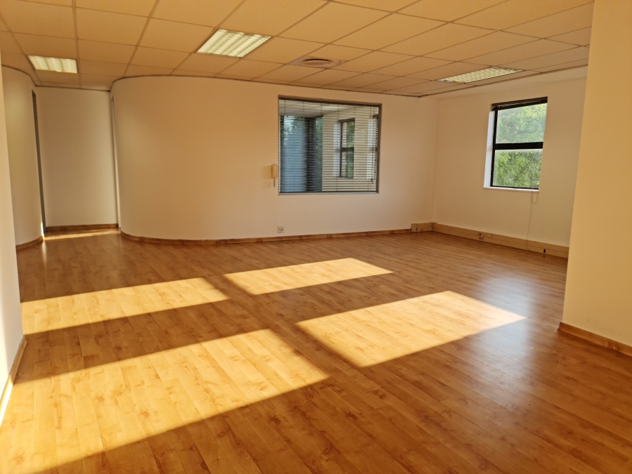 To Let Commercial Property for Rent in Paulshof Gauteng