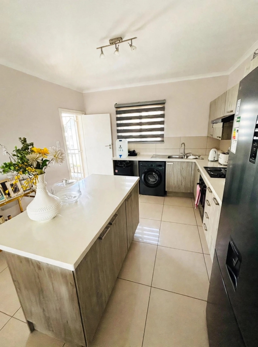 2 Bedroom Property for Sale in Carlswald Gauteng