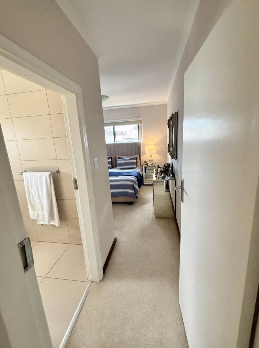 2 Bedroom Property for Sale in Carlswald Gauteng