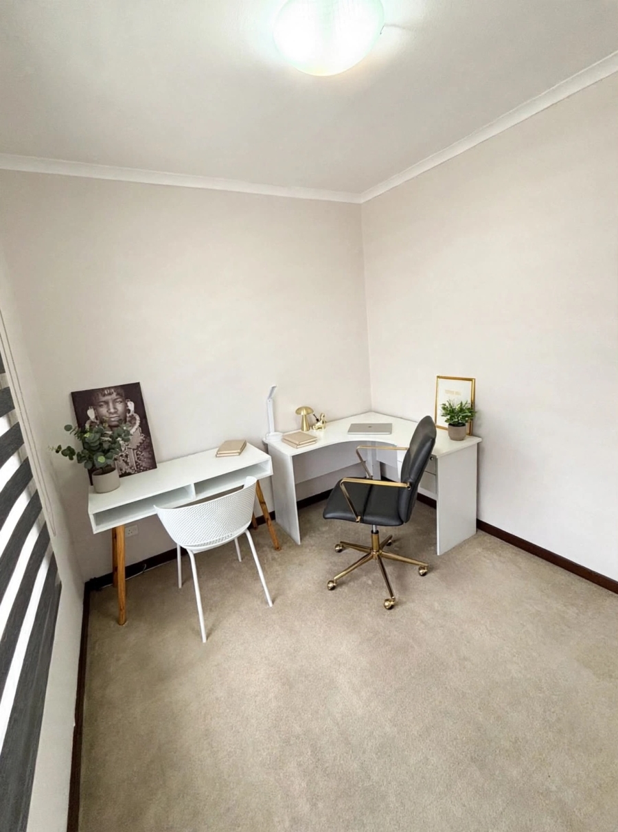 2 Bedroom Property for Sale in Carlswald Gauteng