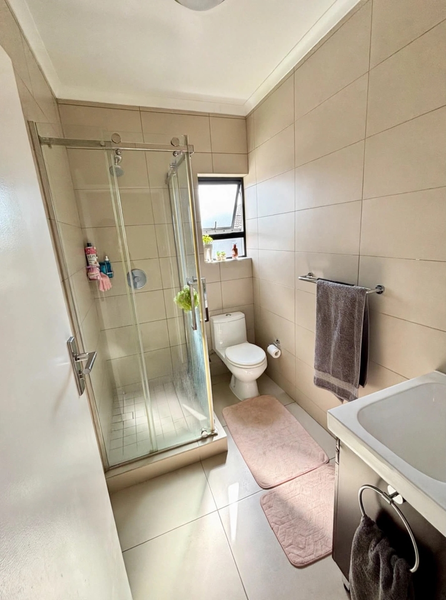 2 Bedroom Property for Sale in Carlswald Gauteng