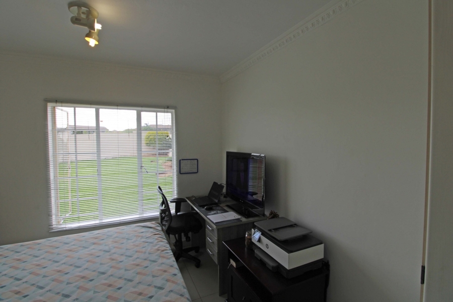 2 Bedroom Property for Sale in Country View Gauteng