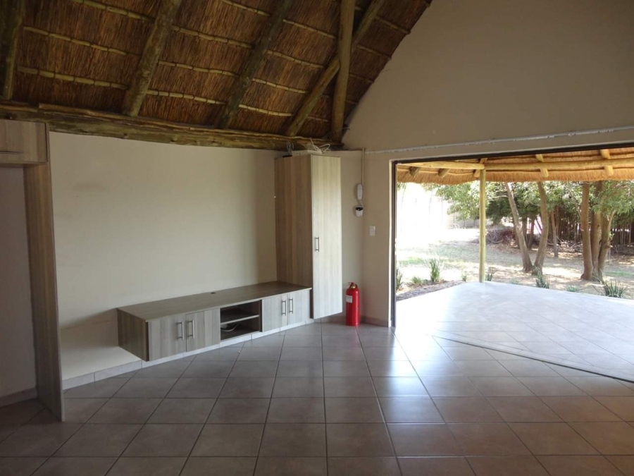 To Let 2 Bedroom Property for Rent in Jatniel Gauteng
